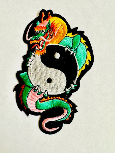 Dragon holding yin yang patch